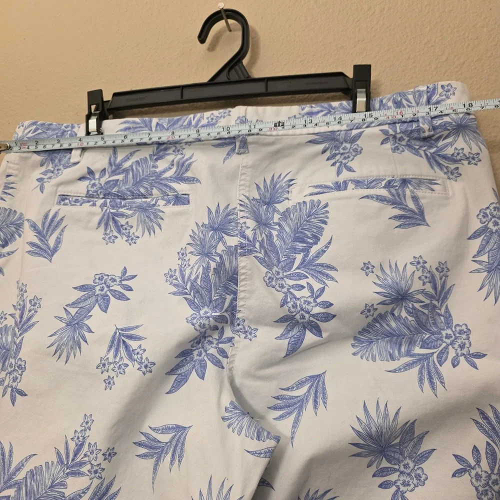 Talbots Relaxed Chino Pants Womens 14 Blue White Tropical Floral Botanical Print - Picture 4 of 8